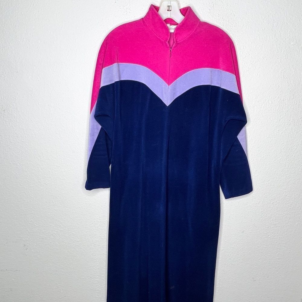 Vintage Vanity Fair Robe - Picture 4 of 7